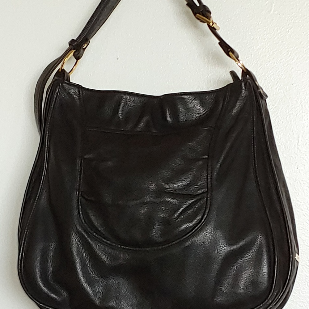 SHIH Black Leather Crossbody Bag